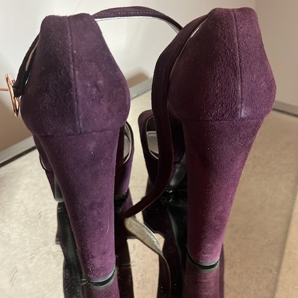 Prada Purple Suede open toe buckled heels holiday party must have - Picture 3 of 3